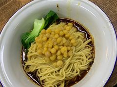 -东三里屯豌杂面