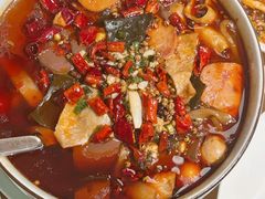 -渝信川菜 · 川味家常菜(财富购物中心店)