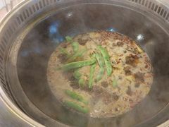 -哈尔滨烧烤·山河村铁锅炖(交大店)