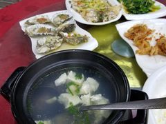 -美味海鲜大排档(明发美食地标店)