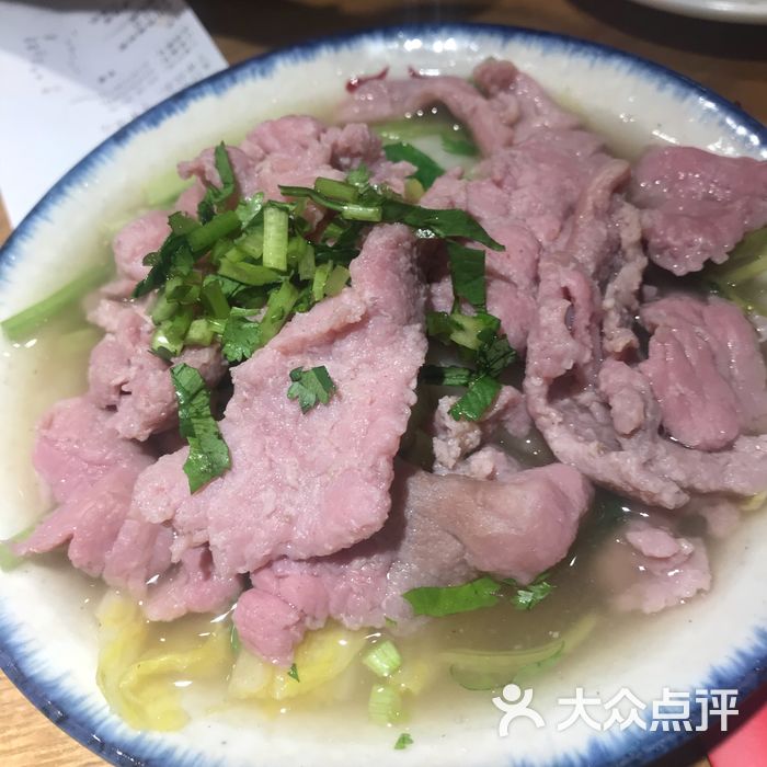 全牛道乐山跷脚牛肉图片