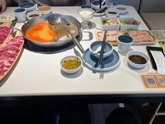 -左庭右院鲜牛肉火锅(金山万达店)
