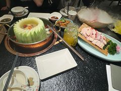 -得意咚瓜·顺德鱼生·冬瓜火锅(深圳首店)