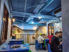 -马路边边麻辣烫(世纪金源店)