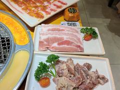 牛五花-喜来稀肉(北外滩白玉兰广场店)