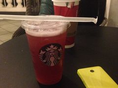 星巴克(沙面店)-星巴克臻选(广州沙面店)