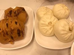 -李与白包子铺(桐梓林店)