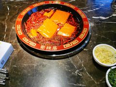 牛油红锅-蜀辣居鲜货老火锅(簇桥富顿中心店)