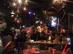 -胡桃里音乐酒馆(环亚凯瑟琳广场店)