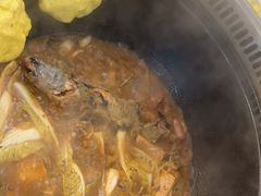 -哈尔滨烧烤·山河村铁锅炖(交大店)