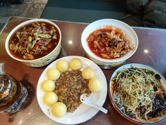 -八大碗·地道东北菜(中街店)
