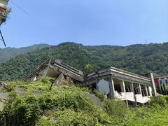 -四川汶川特大地震漩口中学遗址
