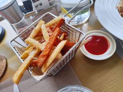 鸳鸯薯条-杏荟旋转餐厅(广州爱群店)