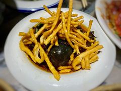 皮蛋拌散子-美膳居川菜馆油焖大虾烧烤(卓刀泉店)