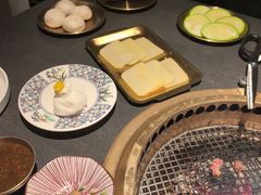 -铭牛烧肉·和牛海鲜自助(高新月牙湖店)