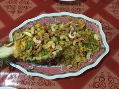 -Thiw Soen Seafood Restaurant