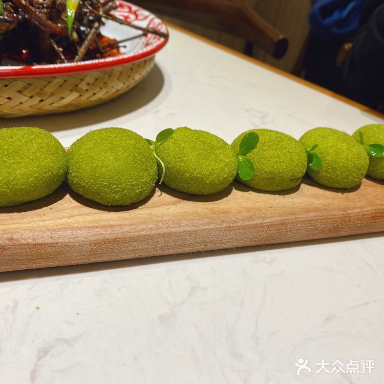 牙尖妹儿吃牙尖～