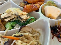 -素满香·全民食养自助(长宁龙之梦店)