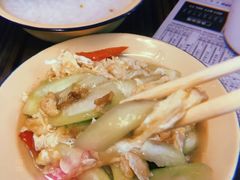 丝瓜炒蛋-一品味庄·地标武昌鱼·藕汤湖北菜(黄鹤楼店)