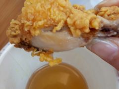 -全家便利店(宜山路站店)