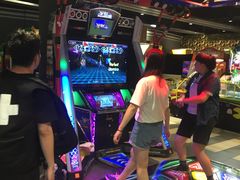 -反斗乐园(领展中心城店)