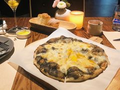 松露披萨-Mercato莫卡多露台餐厅与酒吧(K11店)