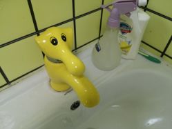 -香港3861婴幼儿游泳馆(东海商务中心店)