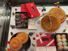 -Salon de The de Joel Robuchon(外滩18号店)