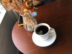-蓝白咖啡馆(金山亭林店)