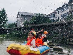 -仙山谷激浪漂流