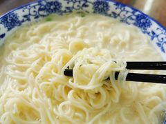 -雪琴面馆富安特色鱼汤面(城中花园店)