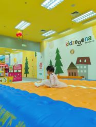 -莫莉幻想儿童乐园(北京丰台永旺店)