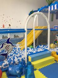 -Cool-Fun蓝鲸π水育早教中心(金山万达海汇街店)