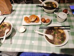 -苓记南京鸭血粉丝.皮肚面(县东巷店)