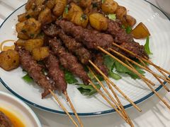-犇逸·乐山跷脚牛肉·四川现炒(览海店)