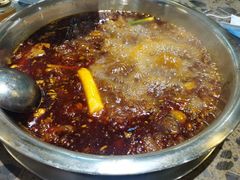 -肖肖酸萝卜鱼火锅(总店)