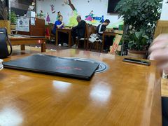 -亲昵春川鸡排(韩国美食街店)