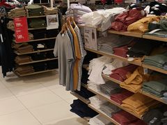 -优衣库(石家庄裕华万达广场店)