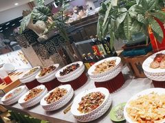 -新艺自助美食城(中山路店)