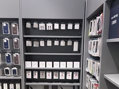 -Apple授权专营店(宝山万达店)