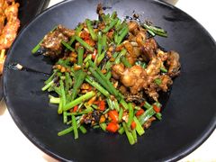 紫苏炒田鸡-聚味瞿记·龙虾堂(渔人码头一店)