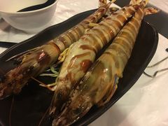 -鲜入围煮花胶鸡海鲜火锅