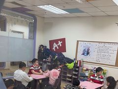 -瑞思英语·少儿英语启蒙(和平·国际商场示范校区)