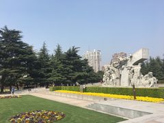 -上海市龙华烈士陵园