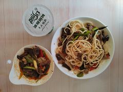 -蘑菇拌面•正宗新疆菜