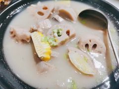 南沙莲藕煲-粤小馆(天安云谷店)