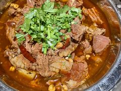 -大众跷脚牛肉馆·非遗传承单位(峨眉山店)