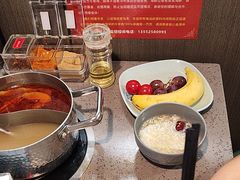 -金滏山·烤肉海鲜火锅自助(襄阳万达店)
