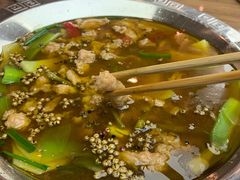 -有红鸡毛店·川菜(建设路店)