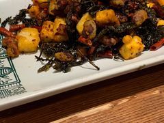 普洱茶炒包浆豆腐-云海肴·汽锅鸡·云南菜(美罗城店)